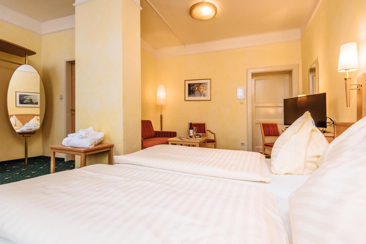 Hotel Drei Hasen Mariazell Buitenkant foto